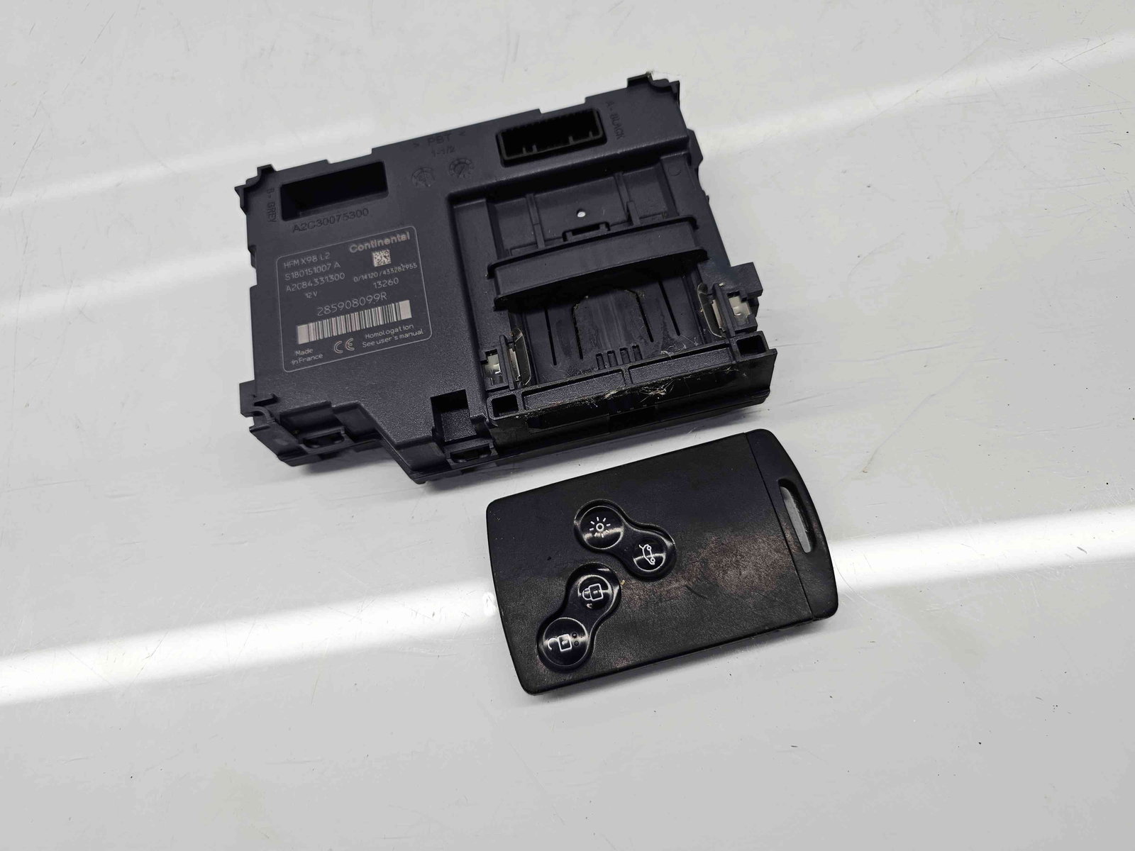 Contact cu cheie Renault Captur (J87) [Fabr 2013-2017] 285908099R 1.5 dCi K9K60866KW / 90CP - imagine 5