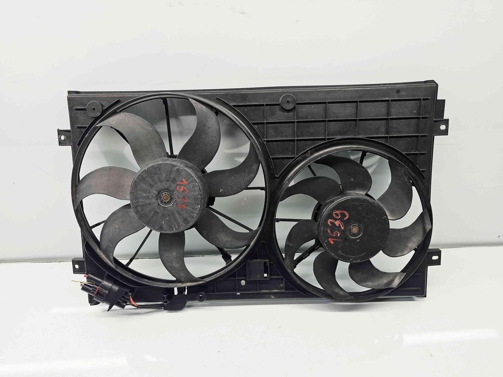 Electroventilator Volkswagen Jetta 3 (1K2) [Fabr 2005-2010] 1K0121207T 1.9 TDI BXE 77KW / 105CP - imagine 1