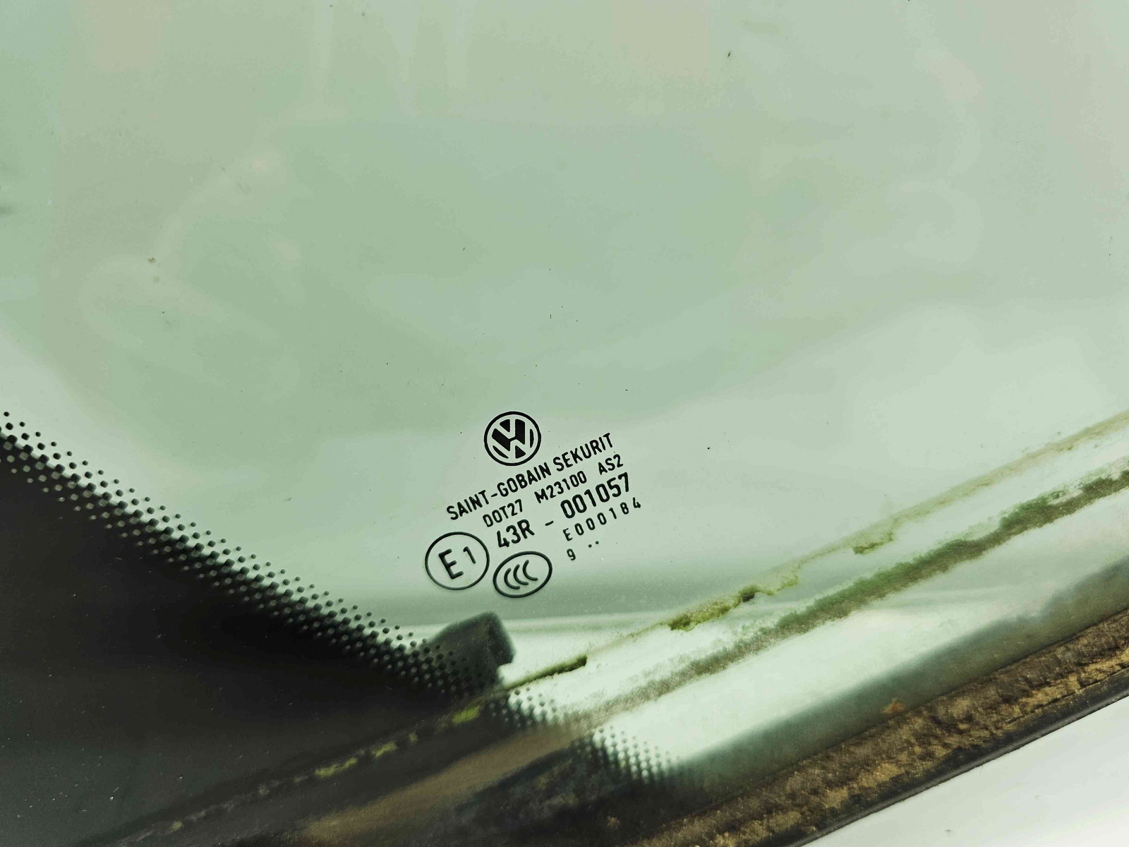 Geam fix usa dreapta spate Volkswagen Golf 6 (5K1) [Fabr 2009-2013] OEM - imagine 2