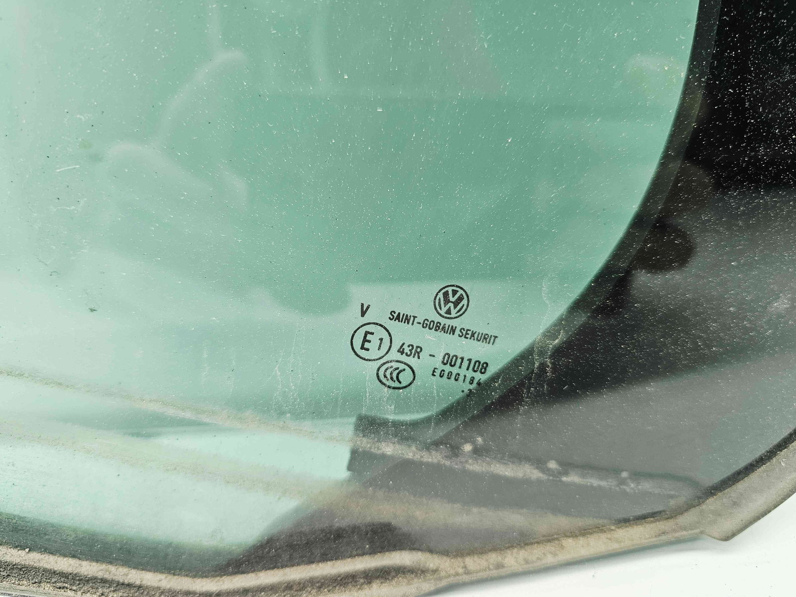 Geam fix usa stanga spate Volkswagen Golf 7 (5G) [Fabr 2014-prezent] OEM - imagine 2