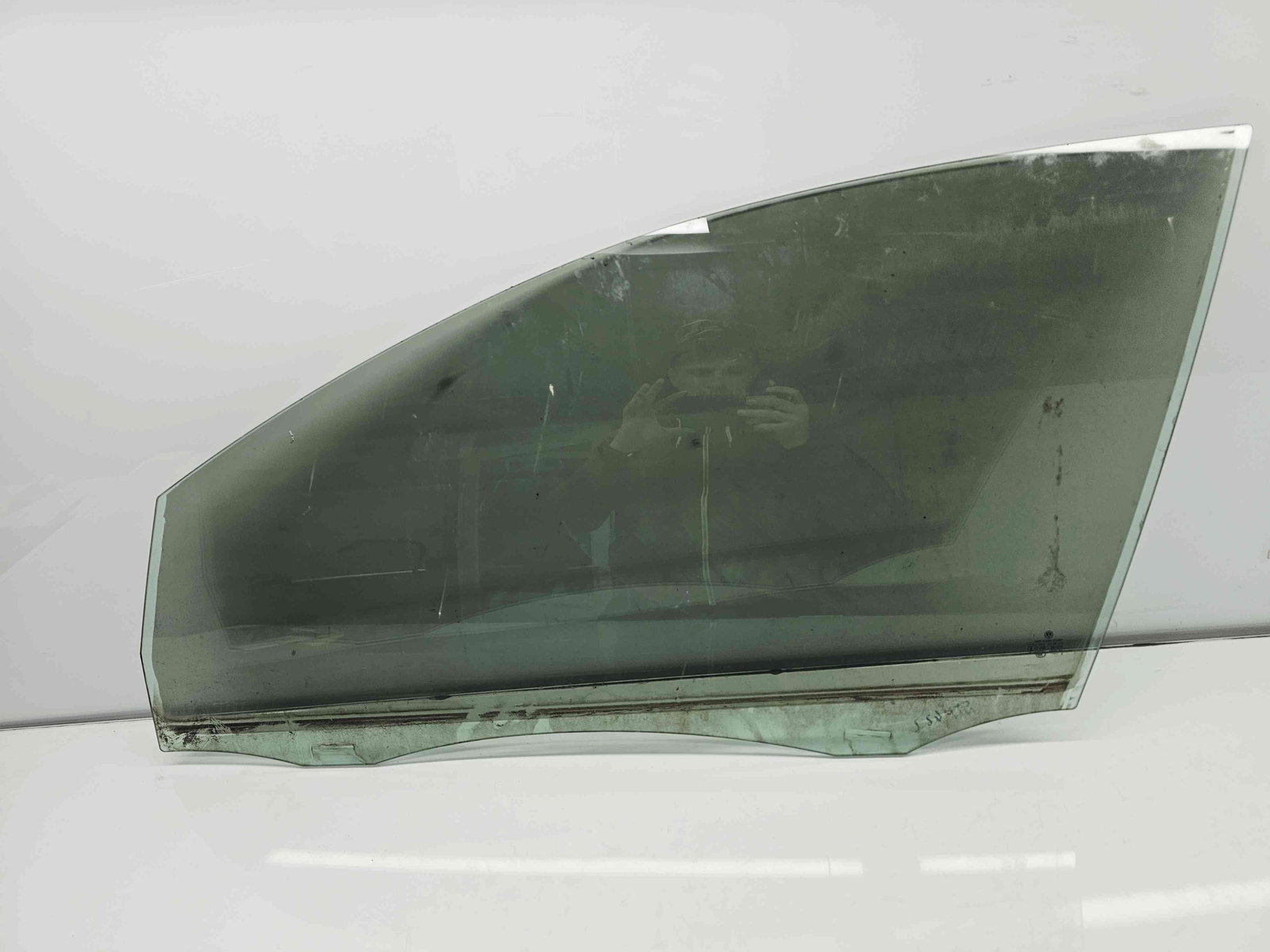 Geam usa stanga fata Volkswagen Golf 6 (5K1) GTI [Fabr 2009-2013] OEM - imagine 1