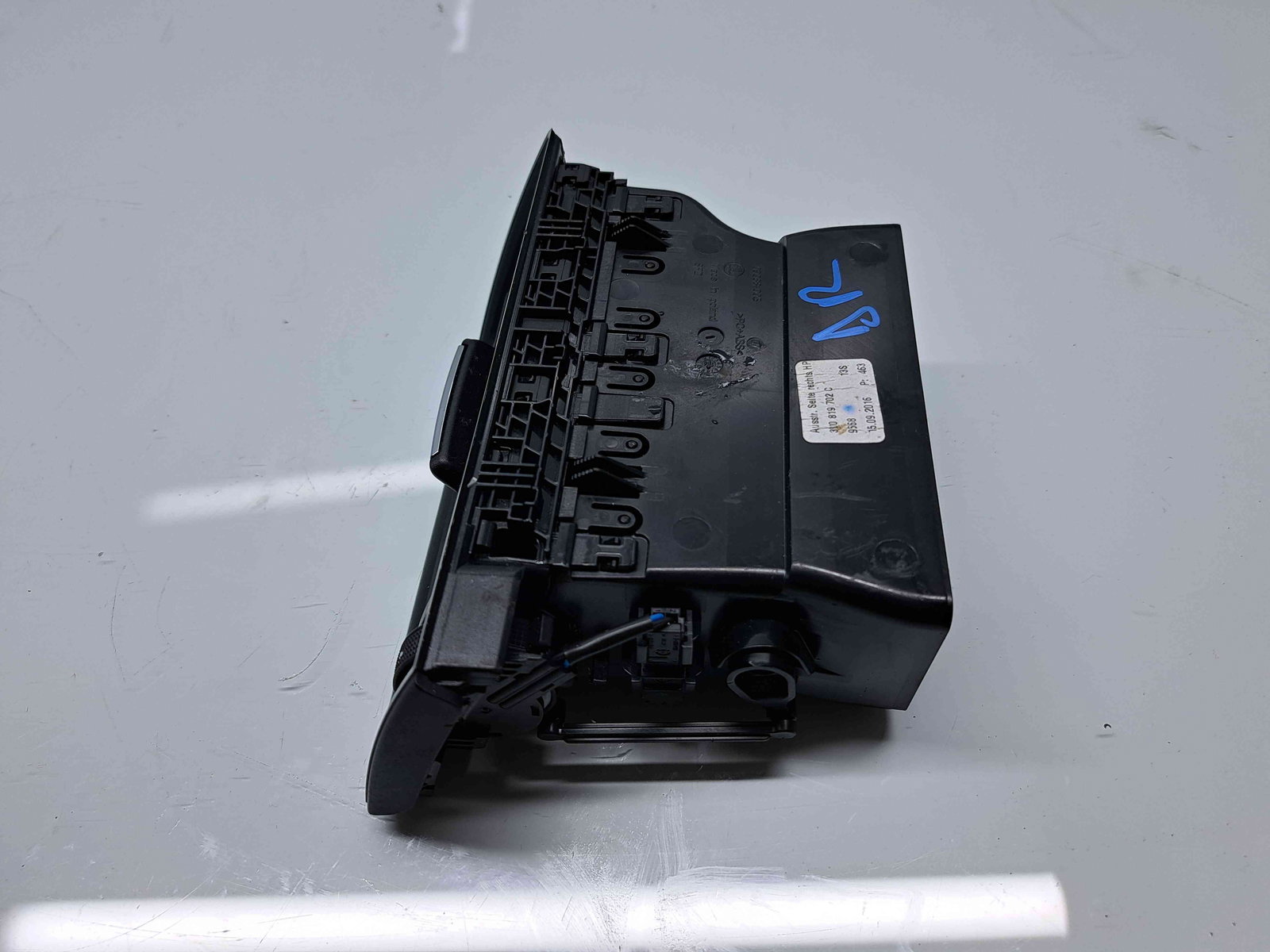 Grila aerisire dreapta Skoda Superb III Combi (3V5) [Fabr 2015-2024] 3V0819702C - imagine 2