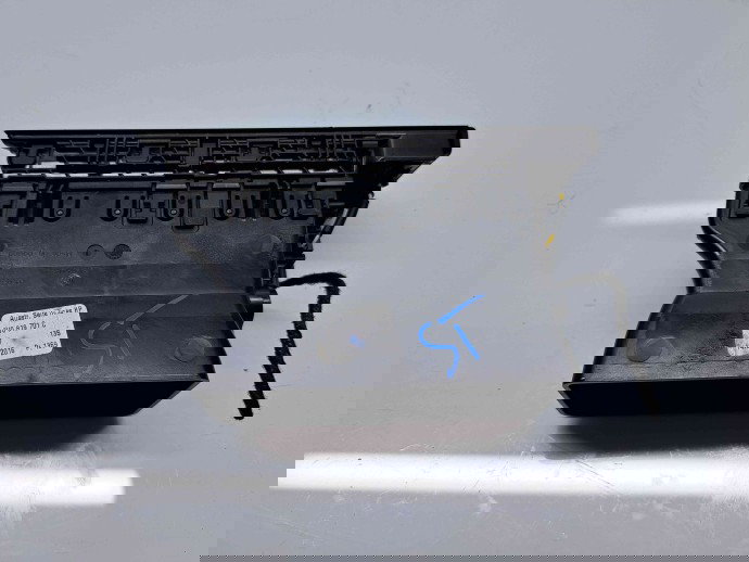  Grila aerisire stanga Skoda Superb III Combi (3V5) [Fabr 2015-2024] 3V0819701C