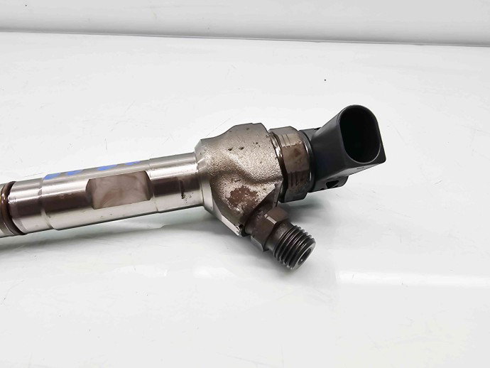 Injector Skoda Superb III Combi (3V5) [Fabr 2015-2024] 04L130277AE 2.0 TDI DFCA 140KW / 190CP