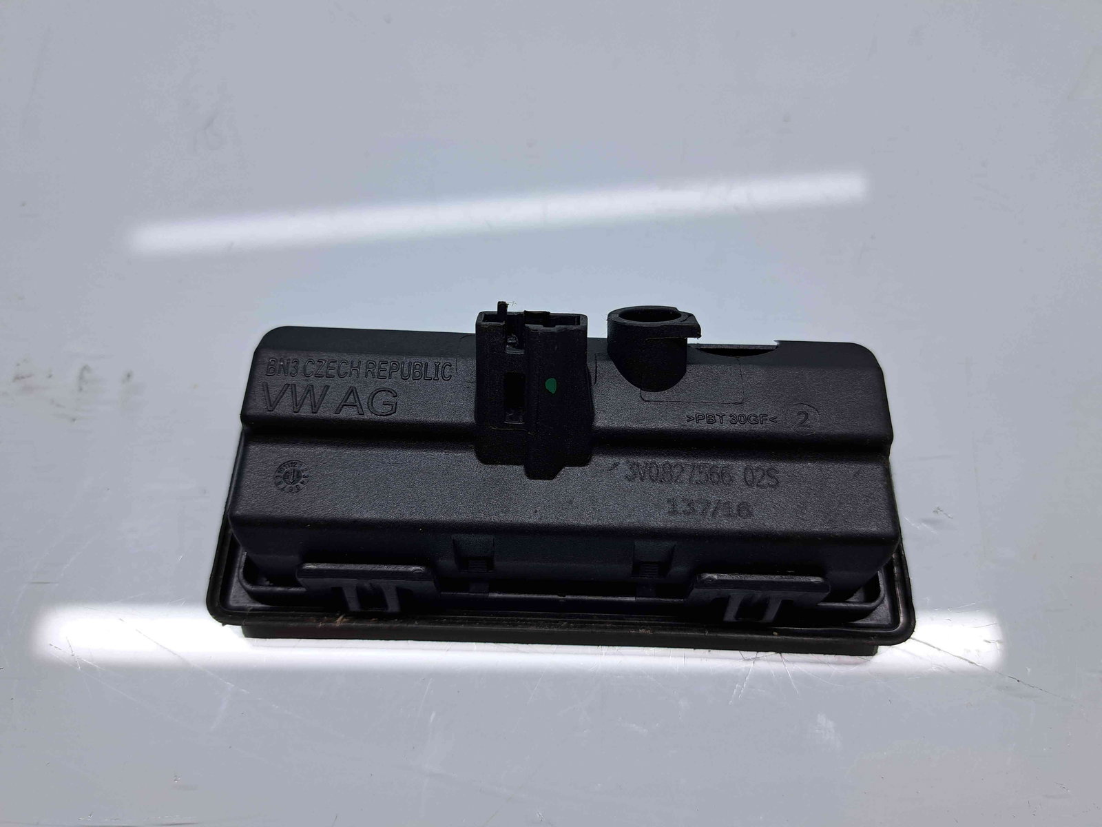 Maner haion Skoda Superb III Combi (3V5) [Fabr 2015-2024] 3V0827566S - imagine 3