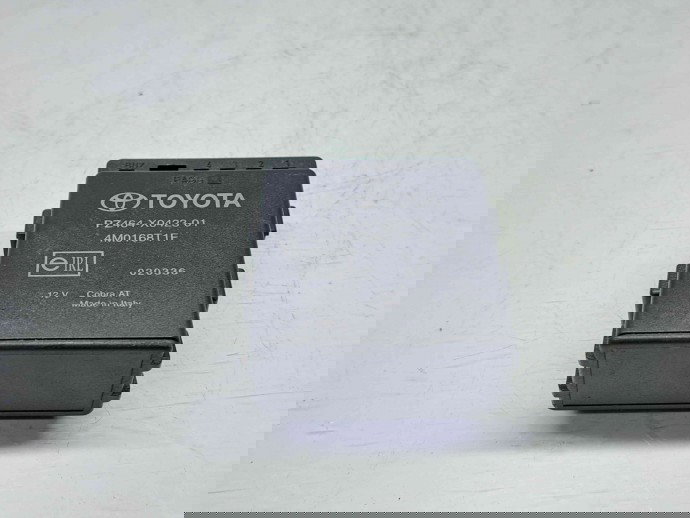  Modul senzori parcare Toyota Rav 4 II (CLA2, XA2, ZCA2, ACA2) [Fabr 2000-2006] PZ464-X0423-01 | 4M0168T1F