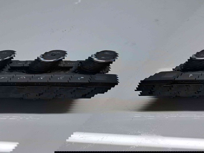  Panou comanda clima Skoda Superb III Combi (3V5) [Fabr 2015-2024] 3V0907044BM