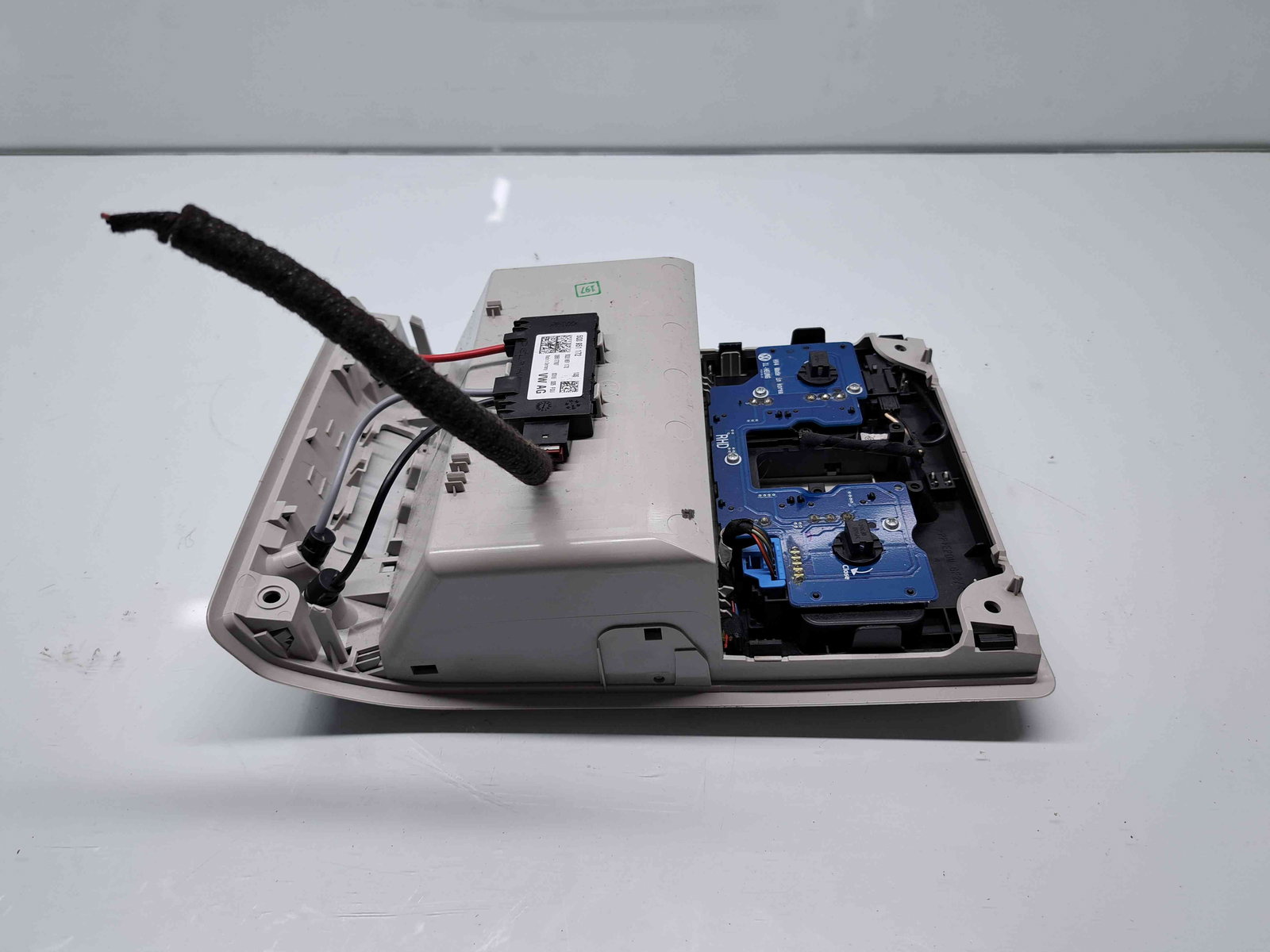 Plafoniera fata Skoda Superb III Combi (3V5) [Fabr 2015-2024] 3V0868837B - imagine 4