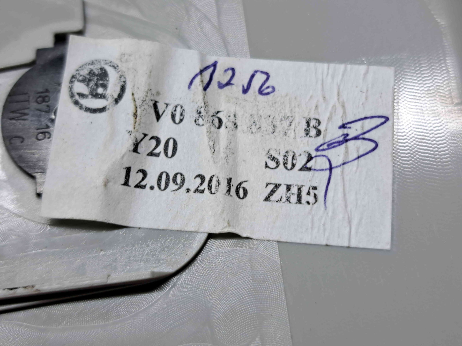 Plafoniera fata Skoda Superb III Combi (3V5) [Fabr 2015-2024] 3V0868837B - imagine 5