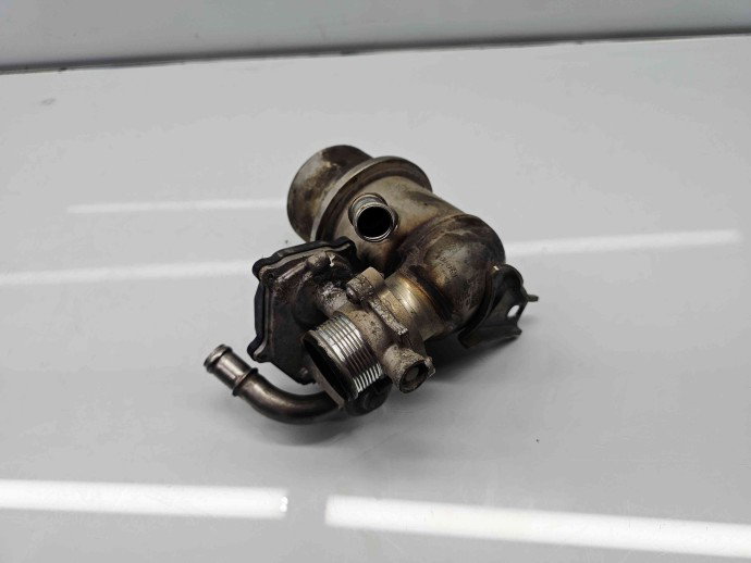 Racitor gaze Skoda Superb III Combi (3V5) [Fabr 2015-2024] 04L131501M 2.0 TDI DFCA 140KW / 190CP