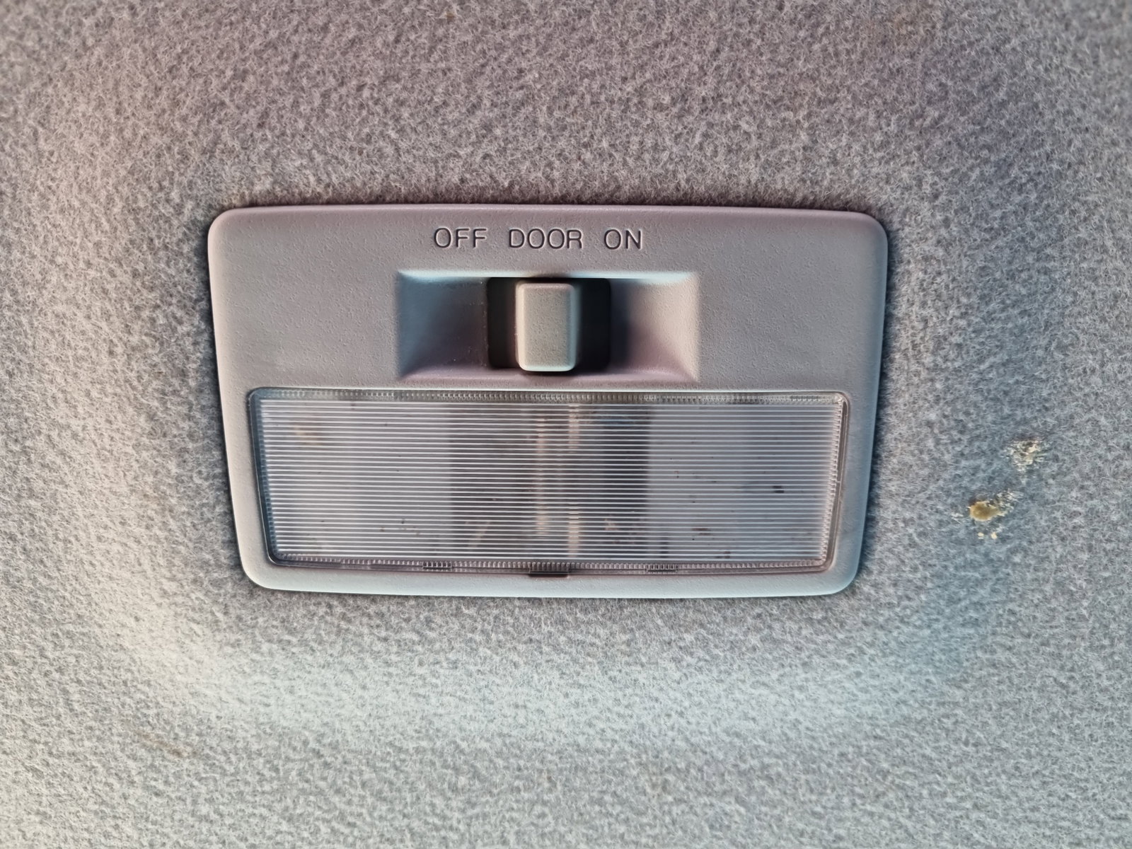 Plafoniera spate Mazda 3 (BK) [Fabr 2003-2009] OEM