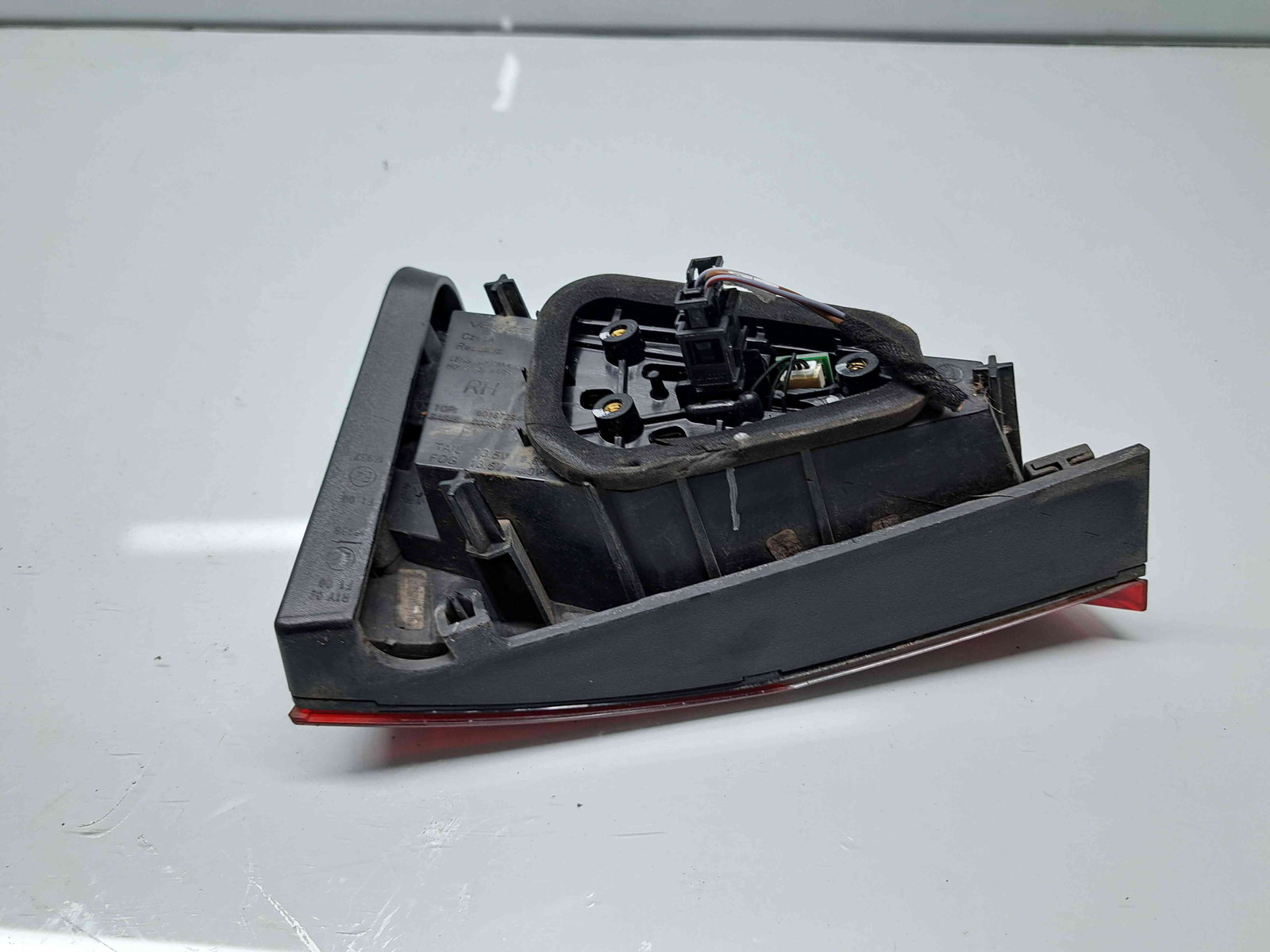 Stop haion dreapta Skoda Superb III Combi (3V5) [Fabr 2015-2024] 3V9945308E - imagine 3