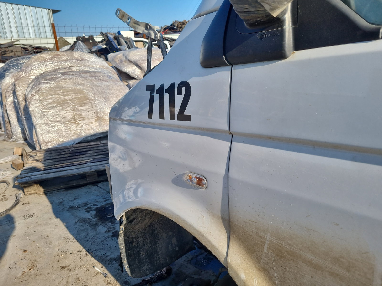 Aripa stanga fata Volkswagen Transporter 5 (7HB, 7HJ) [Fabr 2004-2013] OEM - imagine 3