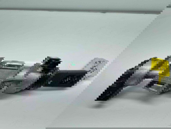  Contact cu cheie  Ford Focus 3 [Fabr 2010-2018] 3M51-3F880-AE 1.6 Benz Z677KW / 105CP