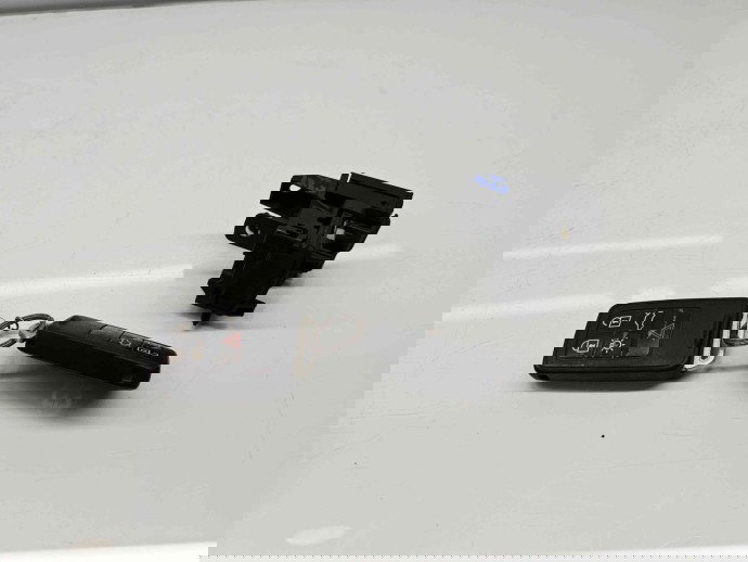  Contact cu cheie  Volvo XC60 [Fabr 2008-2017] 30659639 2.0 Benz B4204T90KW / 122CP