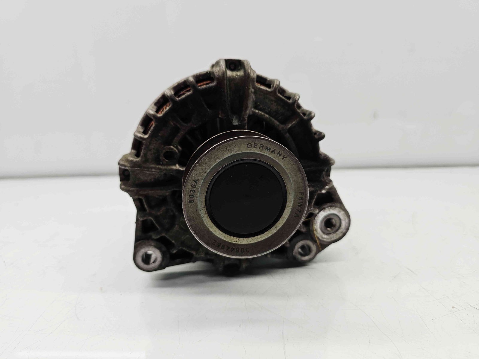 Alternator Volvo V60 [Fabr 2010-2018] 30644945 2.0 Benz B4204T 90KW / 122CP - imagine 4