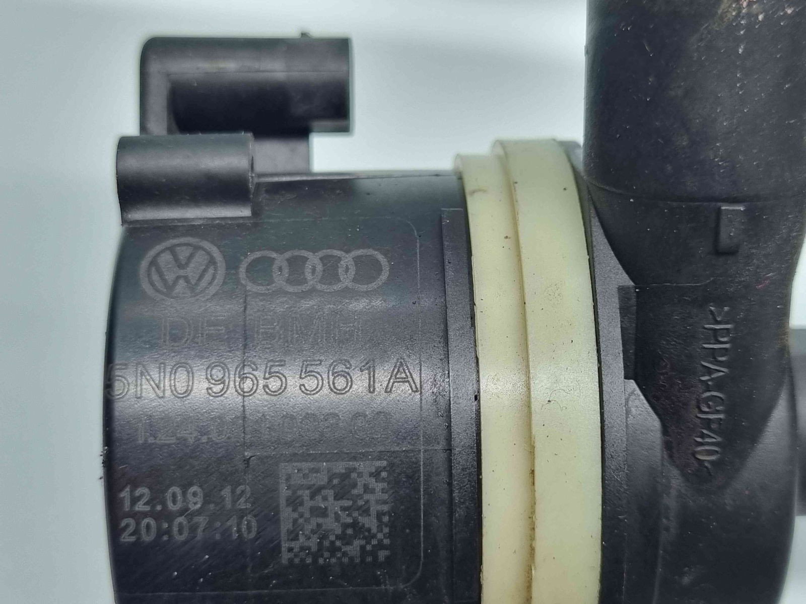 Pompa recirculare apa Volkswagen Jetta 4 (6Z) [Fabr 2011-2017] 5N0965561A 2.0 TDI CJCA 105KW / 143CP - imagine 2