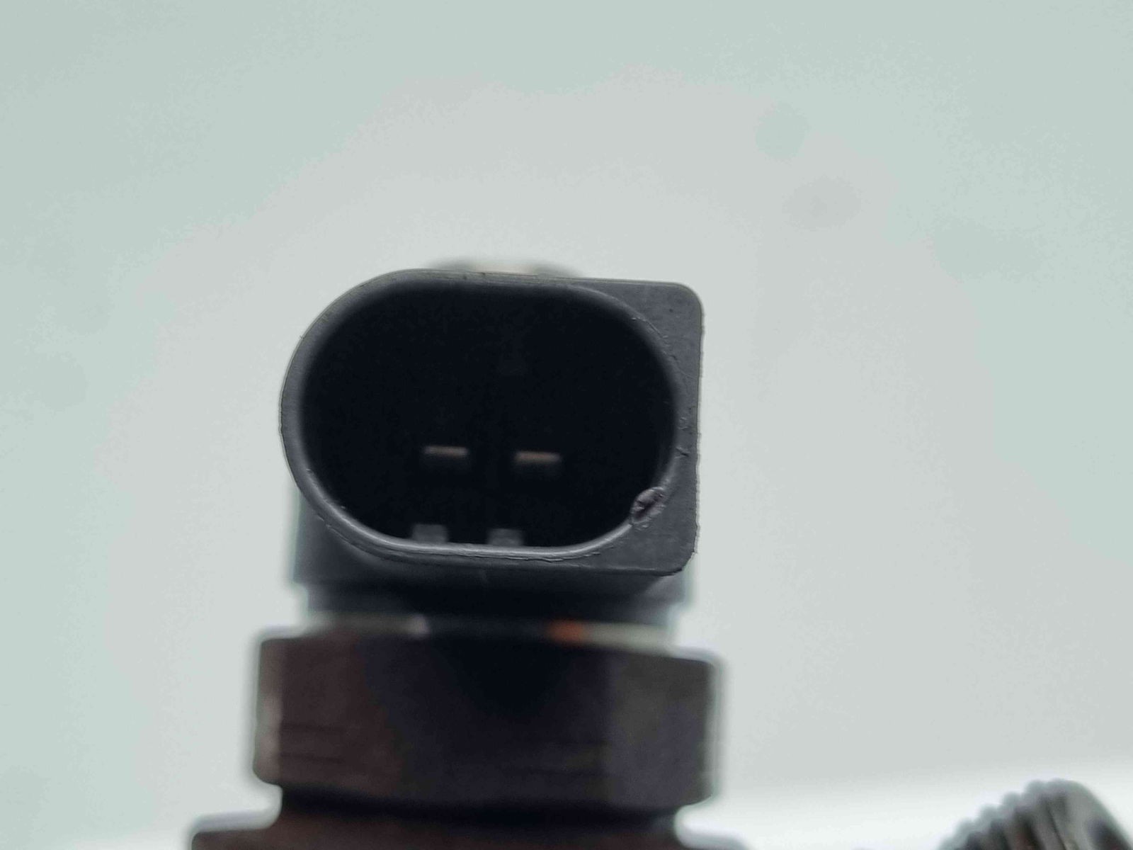 Injector Skoda Octavia 2 (1Z3) [Fabr 2004-2013] 03L130277J 2.0 TDI CJCA 105KW / 143CP - imagine 3