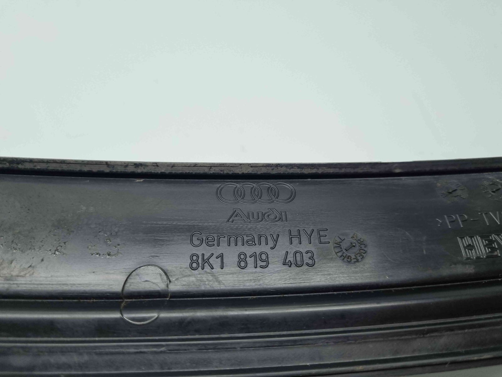 Grila stergator parbriz AUDI A5 (8T3) [Fabr 2007-2015] 8K1819403 - imagine 2