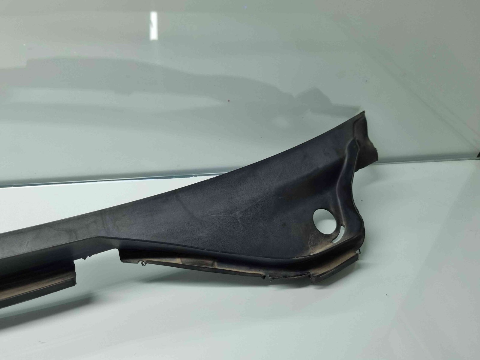 Grila stergator parbriz AUDI A5 (8T3) [Fabr 2007-2015] 8K1819403 - imagine 4