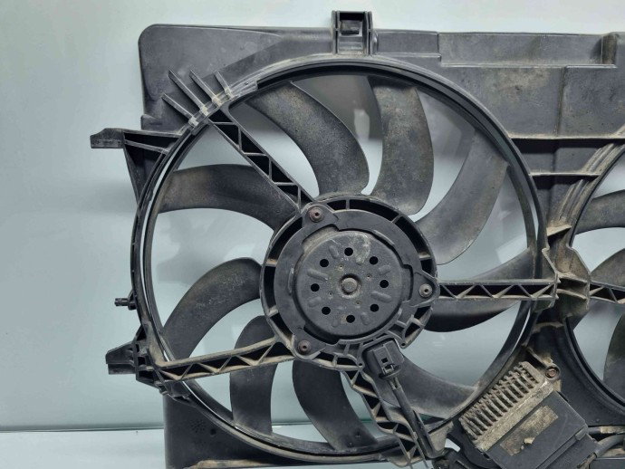 Electroventilator  AUDI A5 (8T3) [Fabr 2007-2015] 8K0121003P 2.0 TDI CJCA 105KW / 143CP