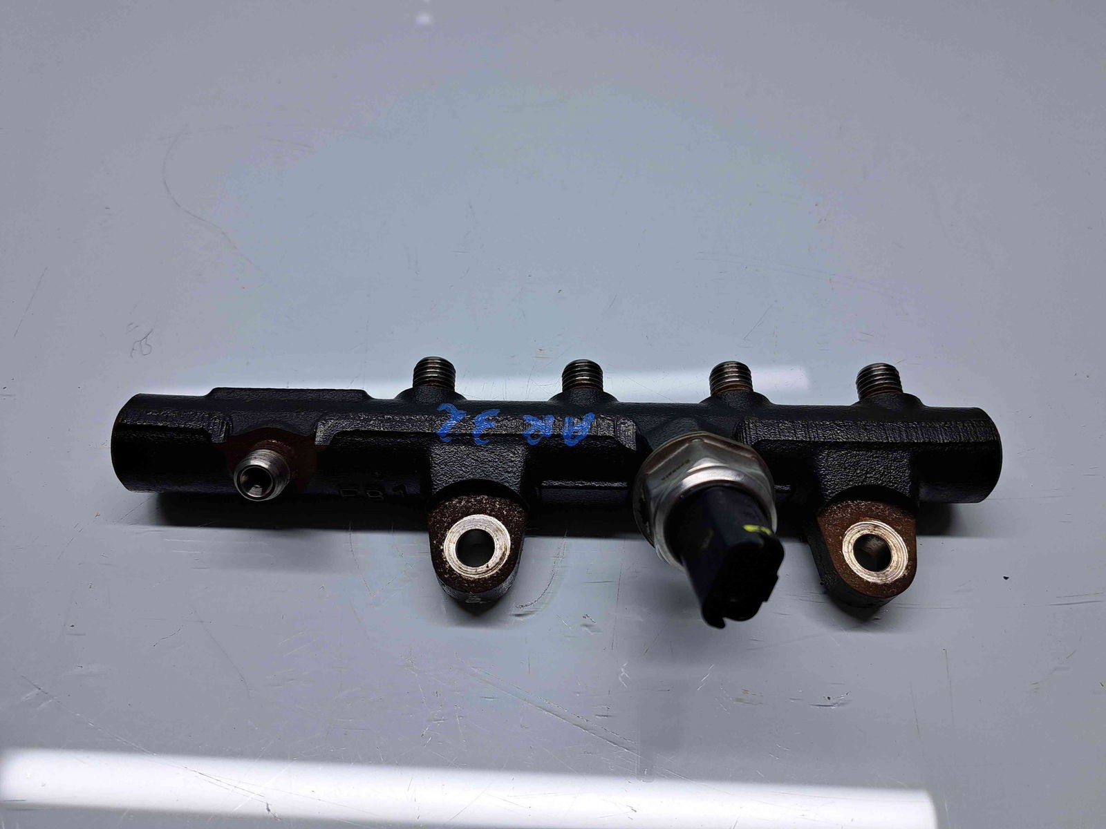 Rampa injectoare Nissan Juke [Fabr 2010-prezent] 175210651R 1.5 dCi K9K656 81KW / 110CP - imagine 4