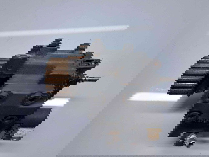 Pompa inalta presiune  Nissan Juke [Fabr 2010-prezent] 167003669R 1.5 dCi K9K656 81KW / 110CP