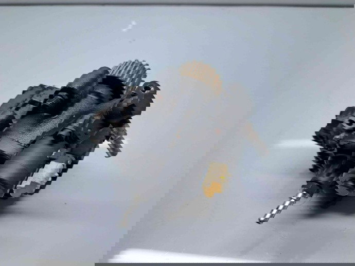 Pompa inalta presiune  Nissan Juke [Fabr 2010-prezent] 167003669R 1.5 dCi K9K656 81KW / 110CP