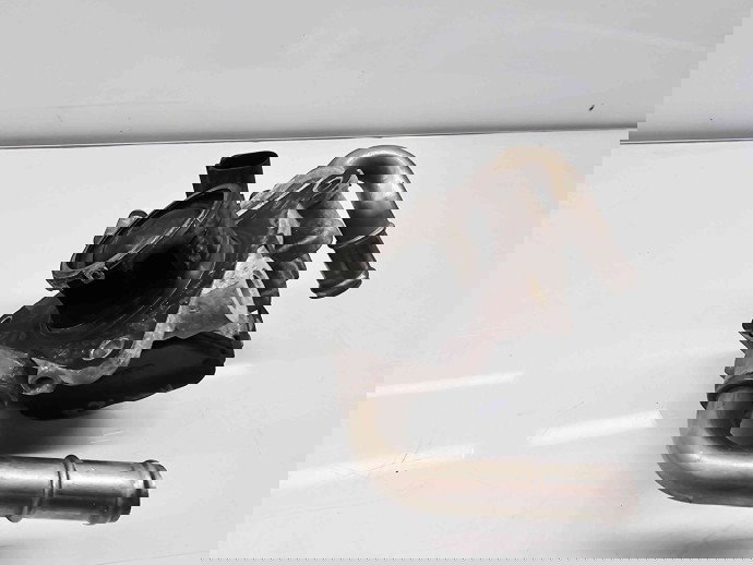 Supapa EGR  Volkswagen Passat B8 (3G2) [Fabr 2015-prezent] 04L131501RV 2.0 TDI DFCA 140KW / 190CP