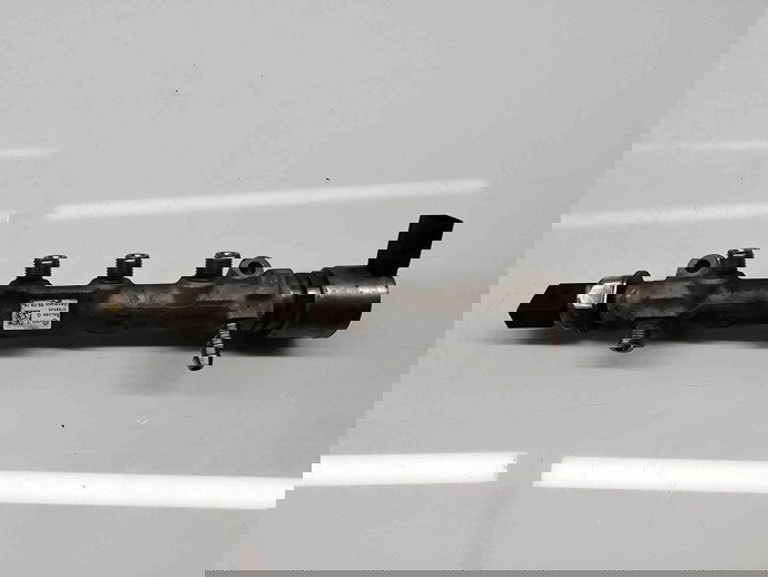 Rampa injectoare  Volkswagen Golf 7 (5G) [Fabr 2014-prezent] 04L089G 2.0 TDI DFCA 140KW / 190CP