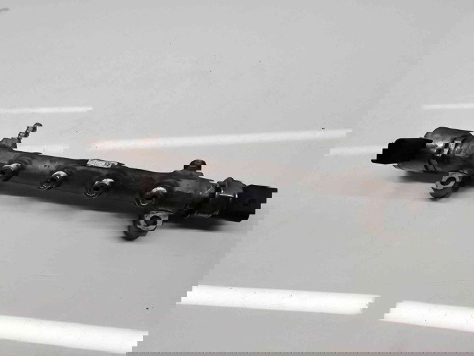 Rampa injectoare  Volkswagen Golf 7 (5G) [Fabr 2014-prezent] 04L089G 2.0 TDI DFCA 140KW / 190CP