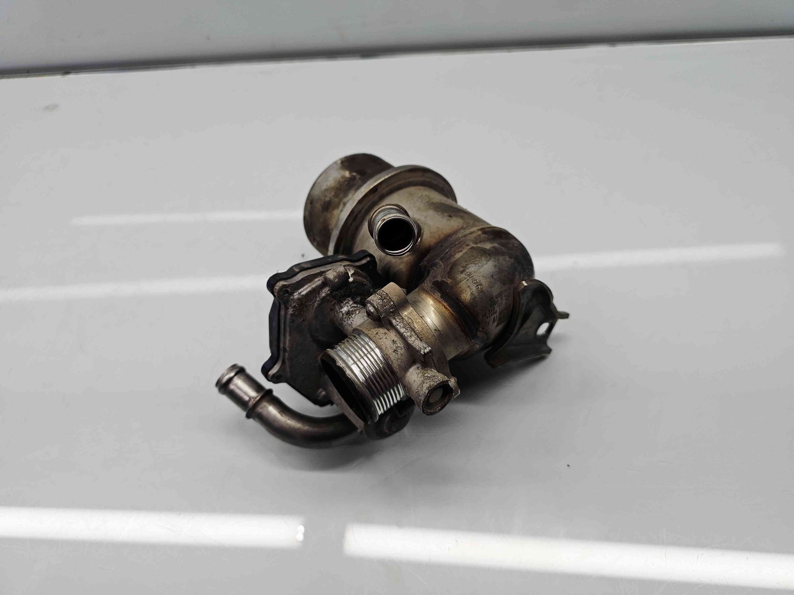 Racitor gaze Volkswagen Golf 7 (5G) [Fabr 2014-prezent] 04L131501M 2.0 TDI DFCA 140KW / 190CP - imagine 3