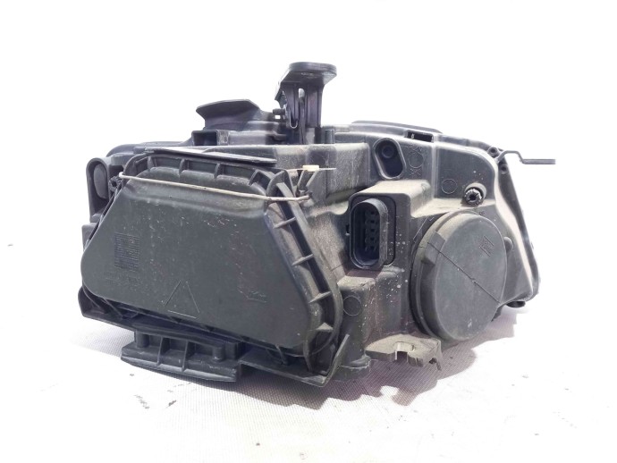 Far stanga 8T0941029 Audi A5 2.0 CAHA 2007-2015
