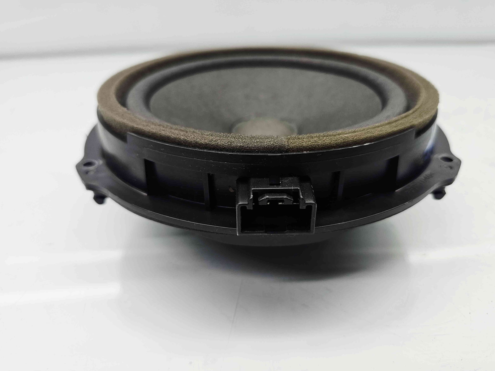 Boxa stanga fata Ford Fiesta 6 facelift [Fabr 2008-2019] AA6T-18808-AA - imagine 2