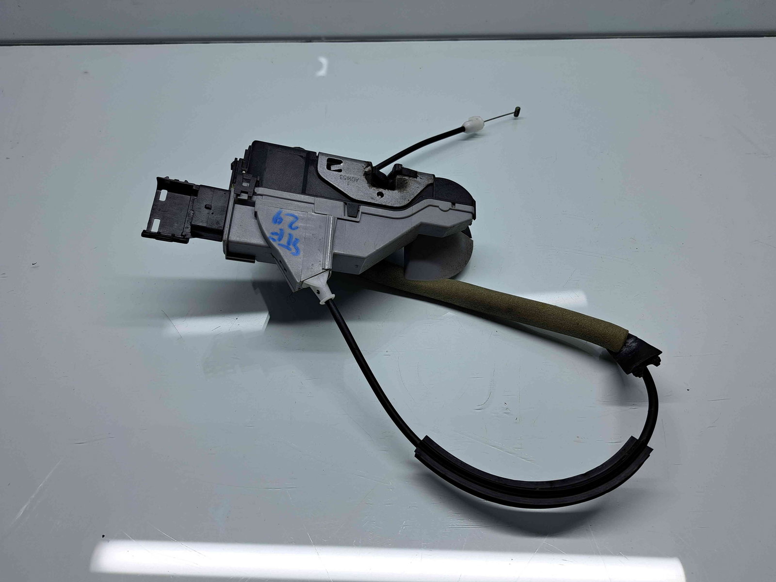 Broasca usa stanga fata Peugeot Partner (II) [Fabr 2008-2018] OEM - imagine 3