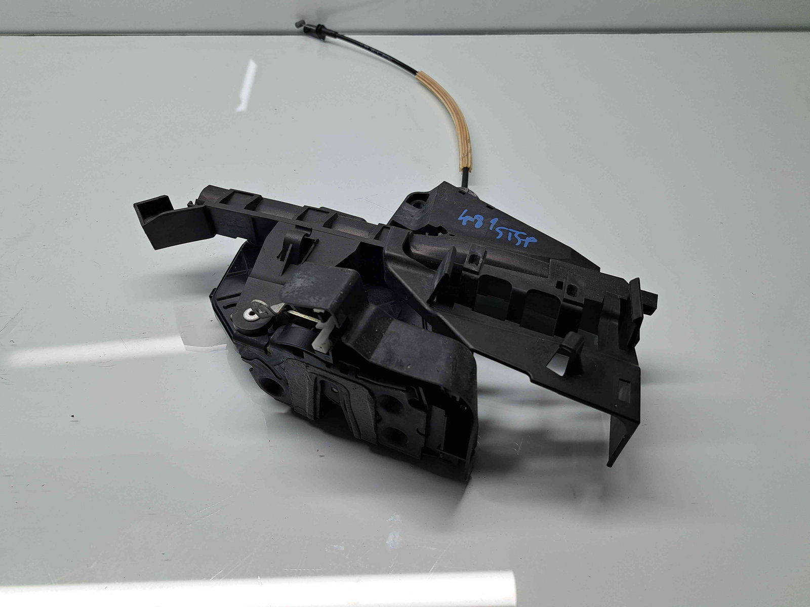 Broasca usa stanga spate Ford Kuga I [Fabr 2008-2012] OEM - imagine 4