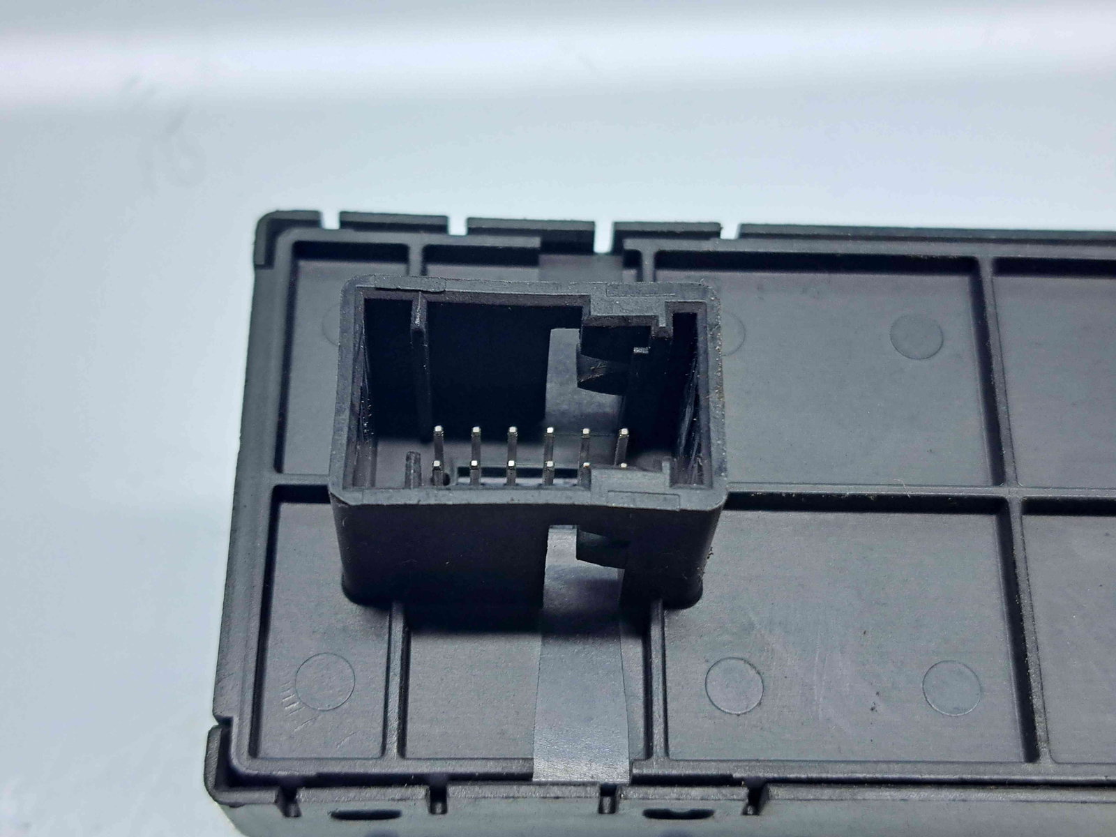 Butoane comanda geamuri sofer Fiat 500L Trekking [Fabr 2012-prezent] OEM - imagine 5