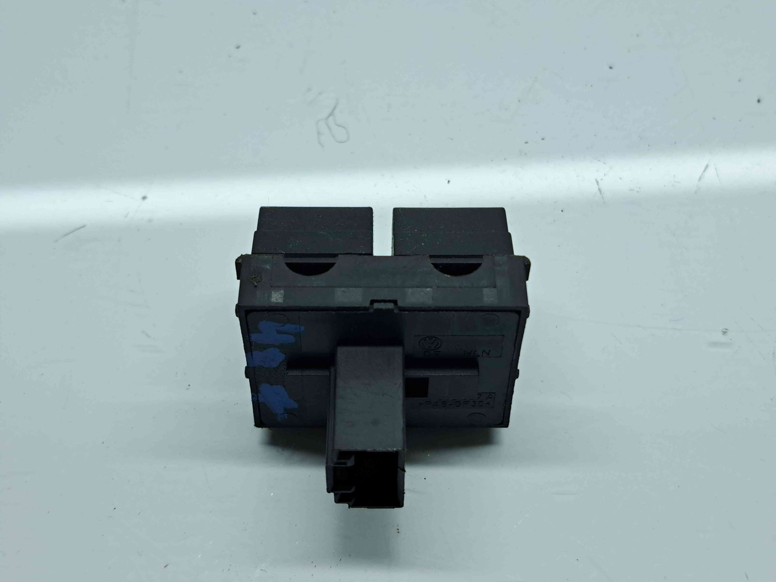 Butoane comanda geamuri sofer Volkswagen Polo (6R) [Fabr 2009-2016] 1K3959857A - imagine 2