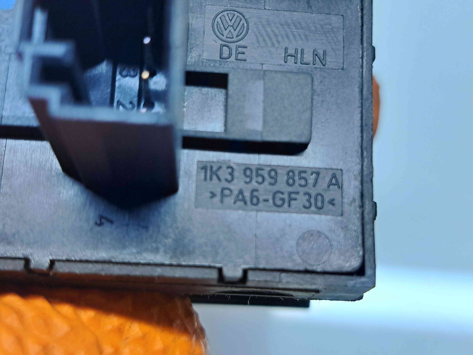 Butoane comanda geamuri sofer Volkswagen Polo (6R) [Fabr 2009-2016] 1K3959857A - imagine 4