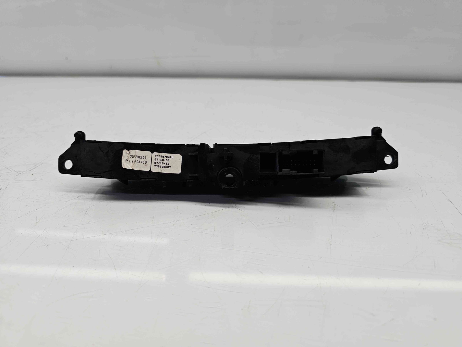 Butoane comenzi consola centrala Fiat 500L Trekking [Fabr 2012-prezent] 735590807 - imagine 2