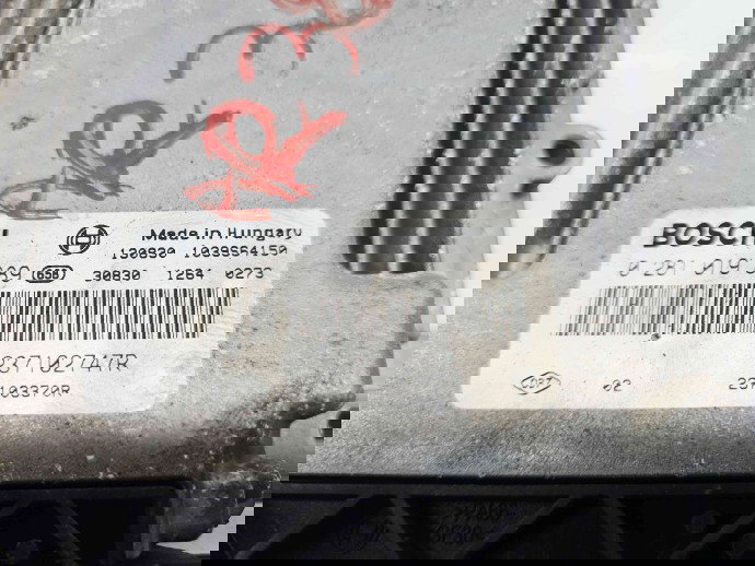 Calculator motor ECU Renault Captur (J87) [Fabr 2013-2017] 237102747R 1.5 dCi K9K608 66KW / 90CP