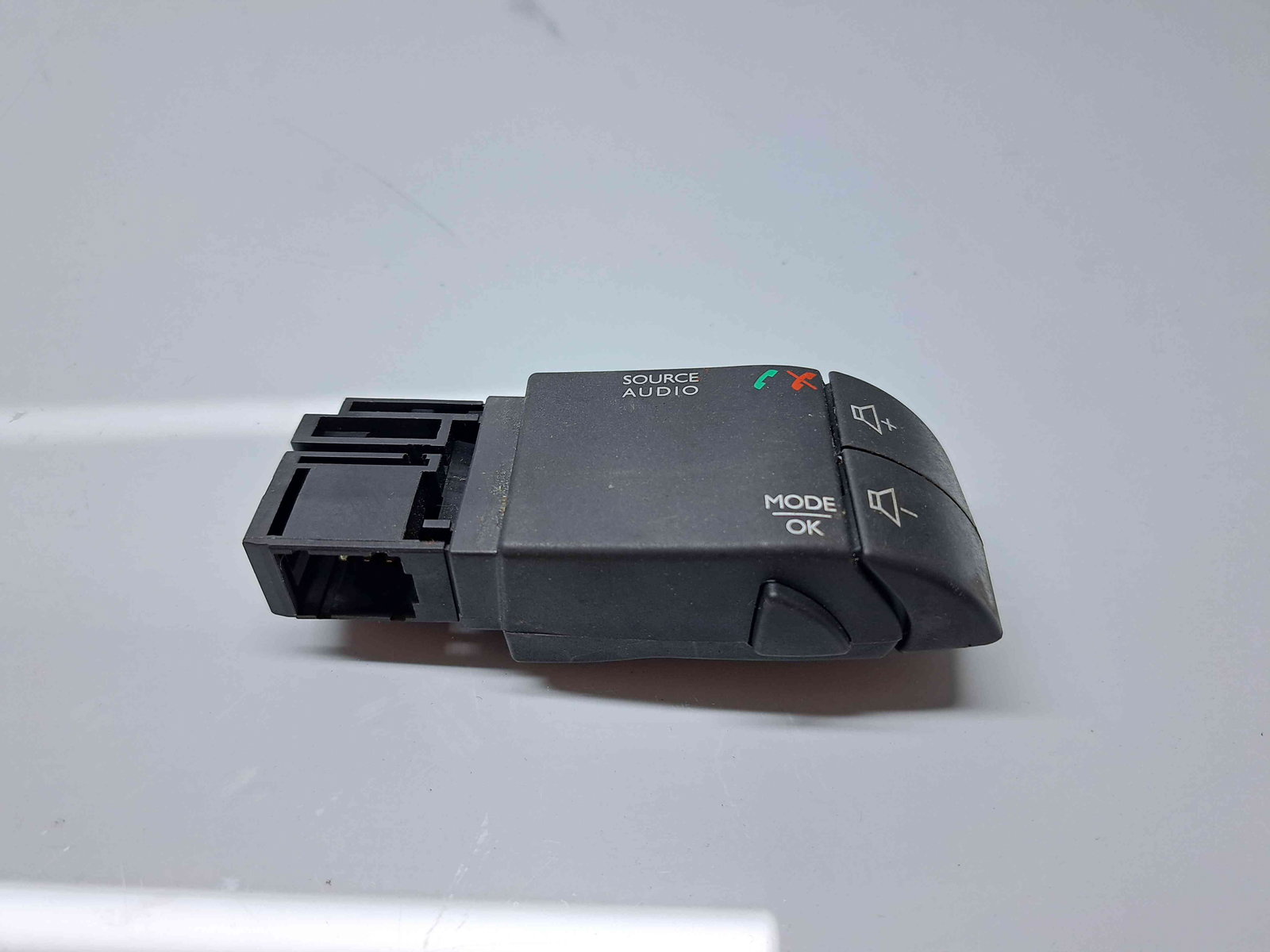 Comenzi volan Renault Captur (J87) [Fabr 2013-2017] 255522448R - imagine 1