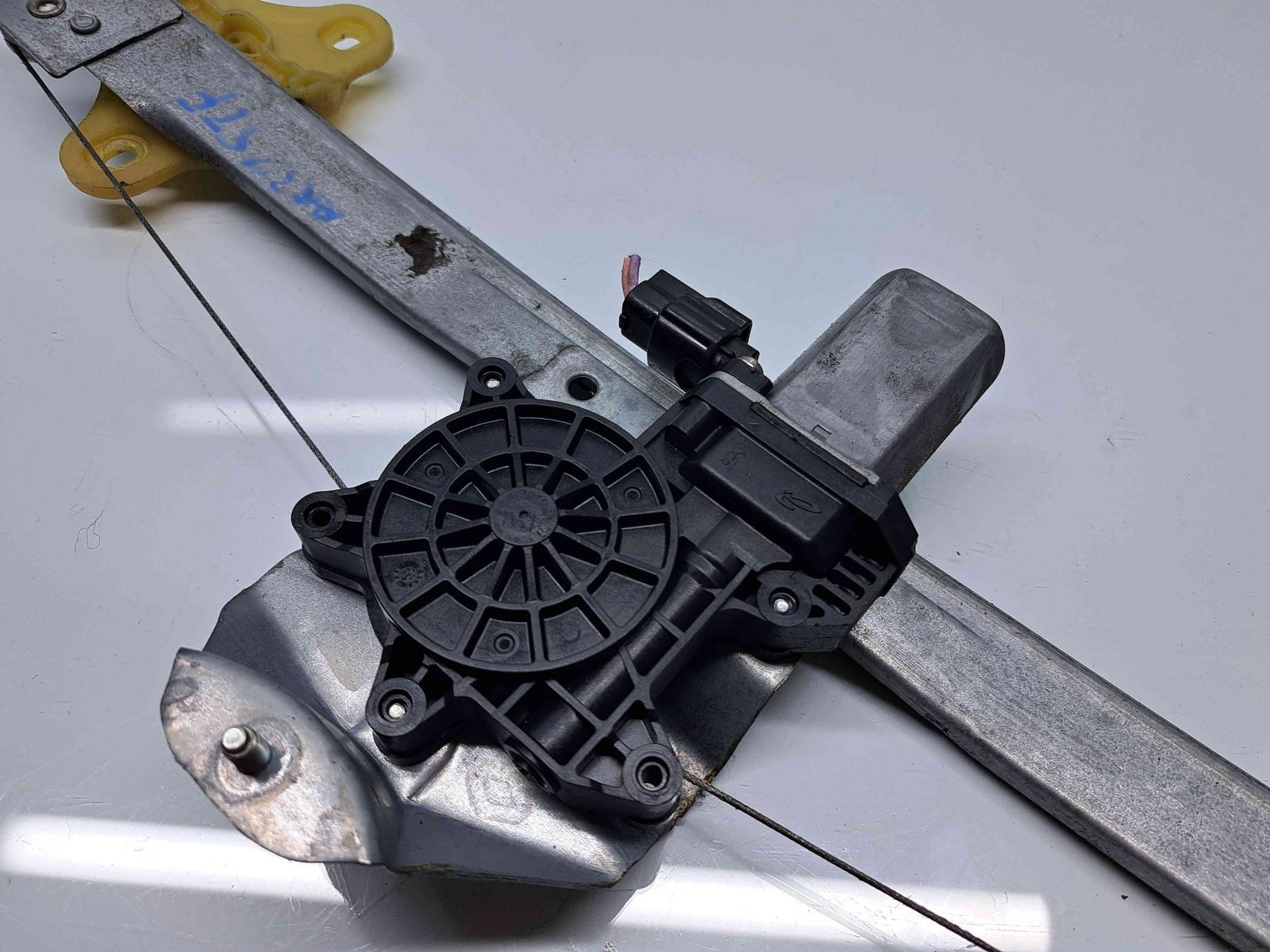 Macara electrica geam stanga fata Renault Captur (J87) [Fabr 2013-2017] 807210269R - imagine 2