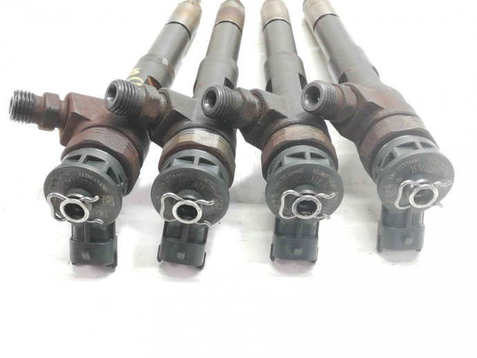 Injector 8201108033 0445110485 Dacia Logan 2 1.5 K9K 2012-2022