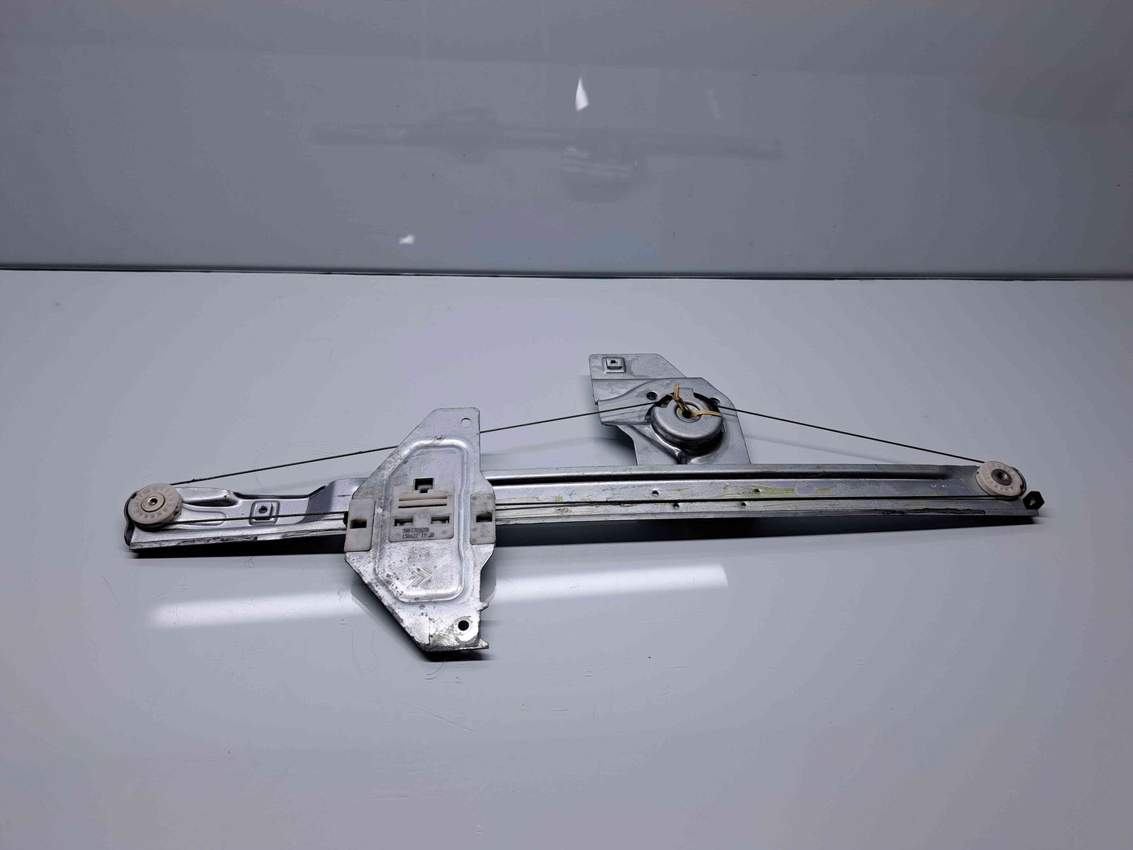 Macara electrica geam stanga fata Peugeot Partner (II) [Fabr 2008-2018] 9802389280 - imagine 4