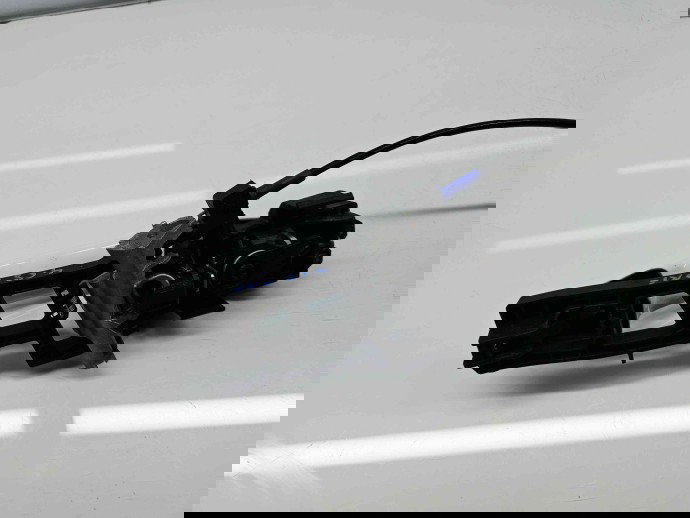 Maner usa dreapta fata Ford Fiesta 6 facelift [Fabr 2008-2019] Frozen White