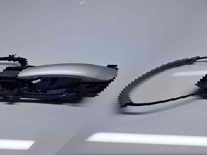 Maner usa stanga fata Volkswagen Tiguan (5N) [Fabr 2007-2016] LA7W