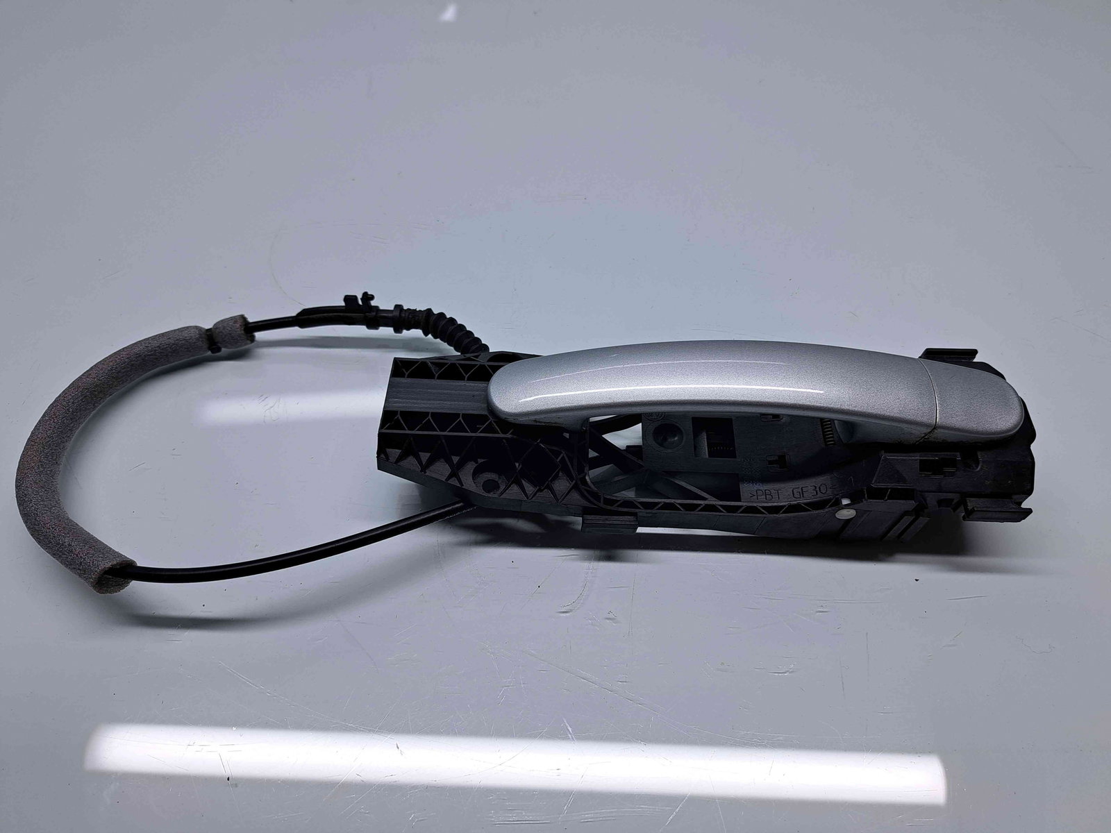 Maner usa stanga fata Volkswagen Tiguan (5N) [Fabr 2007-2016] LA7W - imagine 1