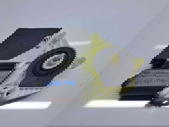 Motoras geam dreapta fata Volkswagen Golf 6 (5K1) [Fabr 2009-2013] 5K0959793 / 5K0959701D