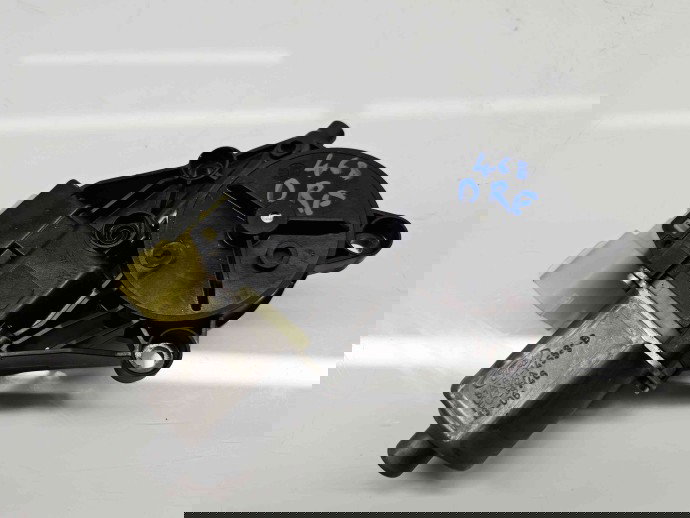 Motoras geam dreapta fata Ford Fiesta 6 facelift [Fabr 2008-2019] 8A61-14553-B